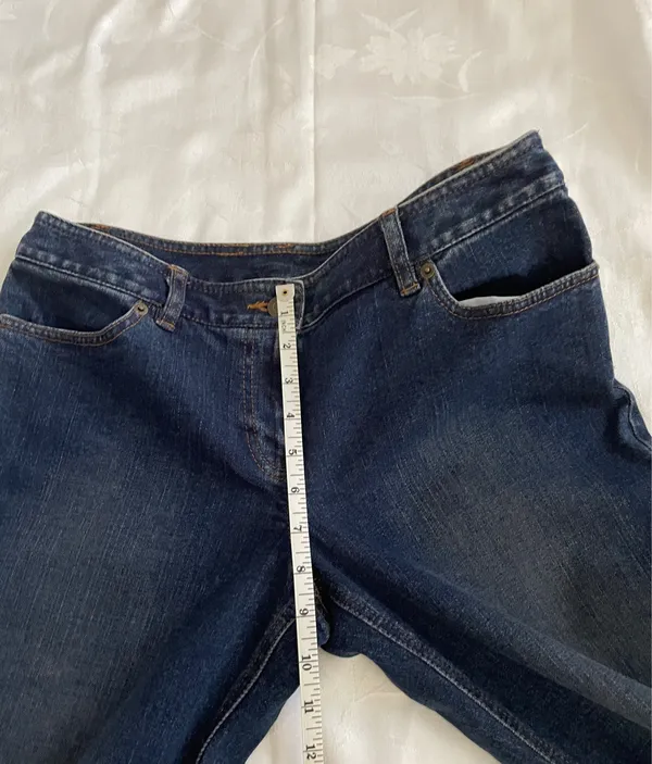 Ann Taylor Loft Petite Women’s Jeans Size 8 Bootcut Dark Wash - Image 6
