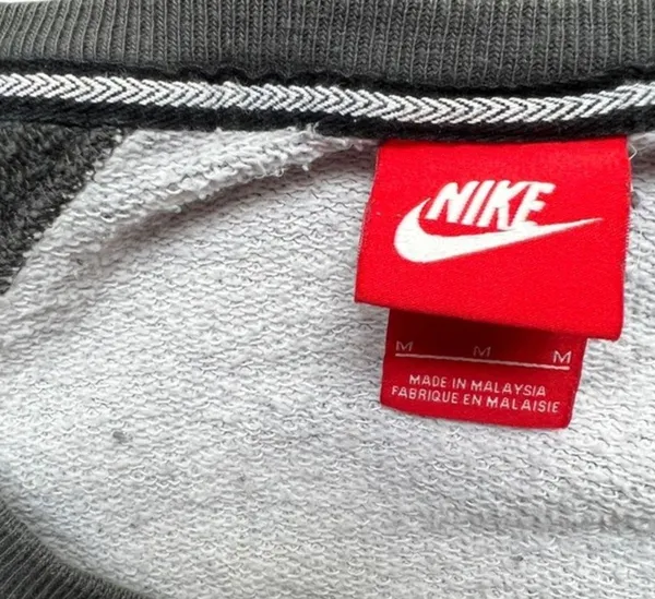 Nike Tech Sweatshirt Gray Camo Pullover Kangaroo Pocket Scoop Neck Medium - Image 5