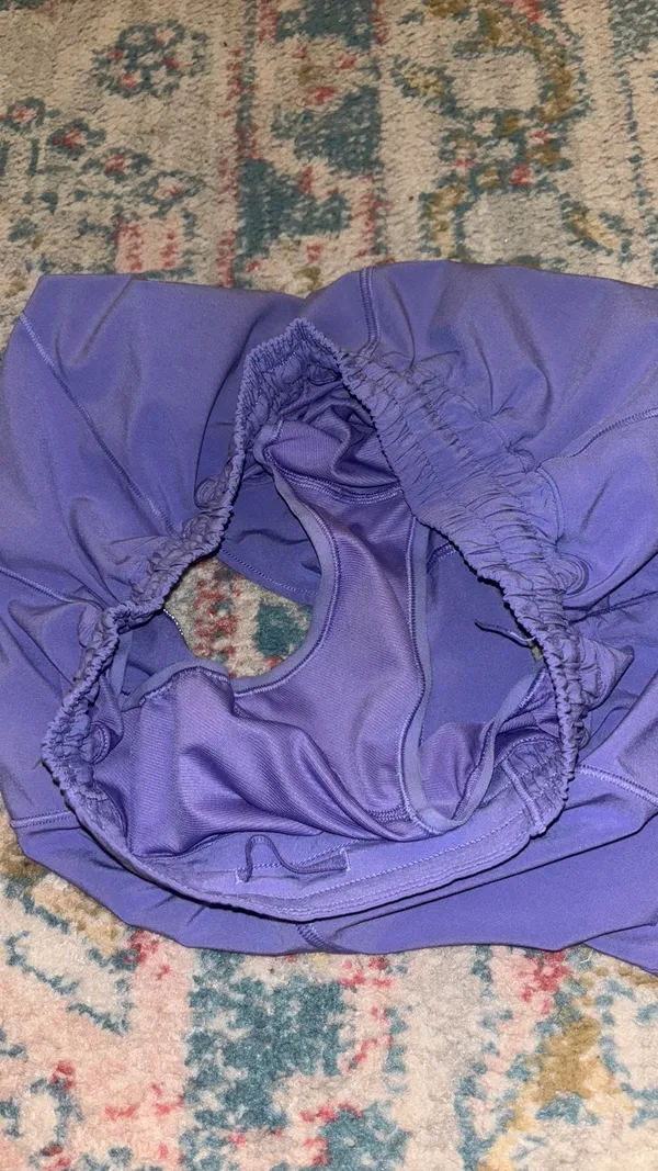 Hotty Hot Low-Rise Lululemon 2.5" Shorts - Image 6