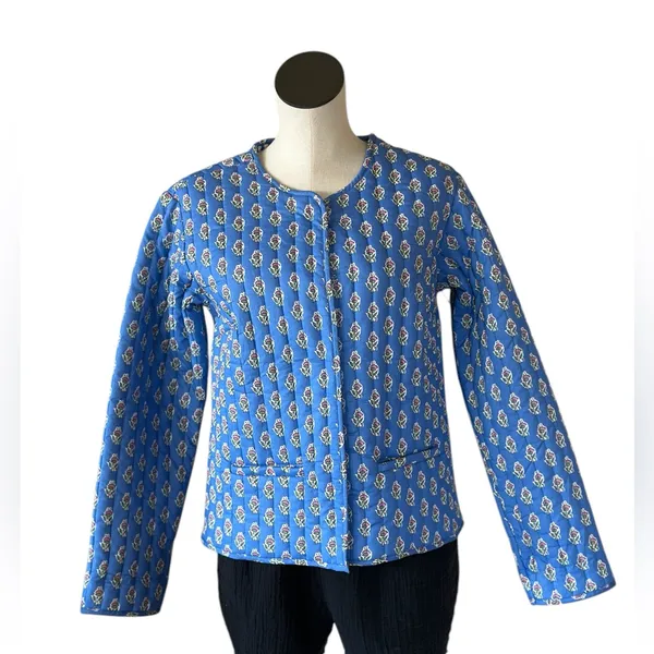 NWOT Japna Blue Floral Quilted Jacket Blue Small - Image 2