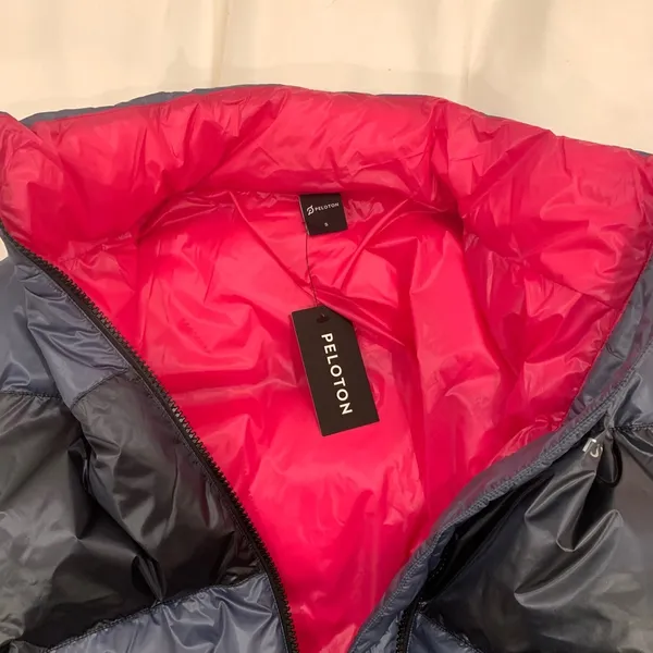 Alo NEW peloton colorblock puffer jacket winter ski coat s - Image 5