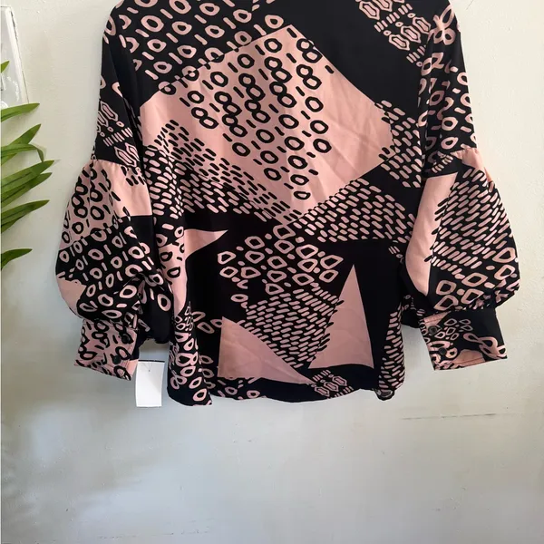 Gracia Pink and Black Patterned Blouse - Image 2