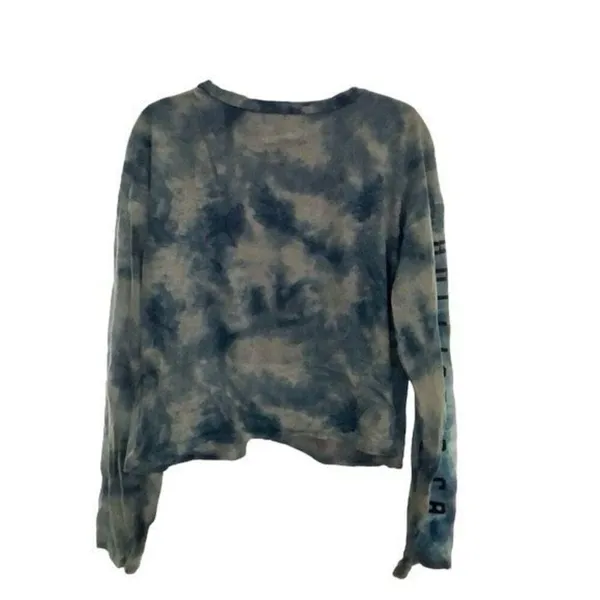 ✨Hollister Blue and white tie dye cropped sz large shirt✨ - Image 3
