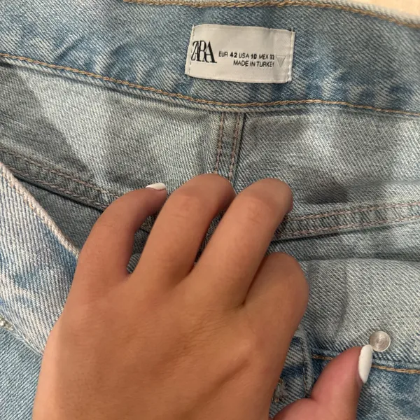 ZARA Classic Blue Denim Women's Skort - Image 3
