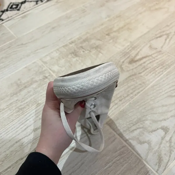 Converse White Low Top  Sneakers - Image 13