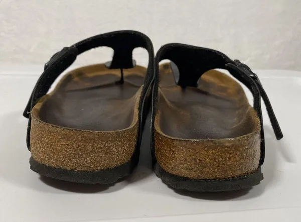 Birkenstock Sandals Women's Gizeh Black Birko Flor EU 39 US 8 - has some wear - Image 6