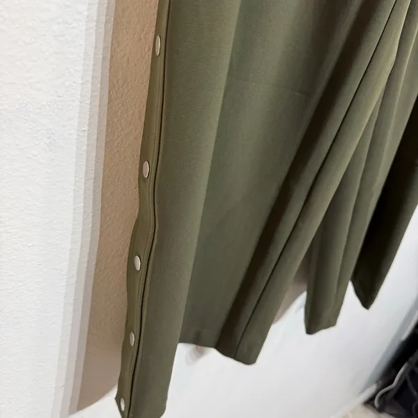 Athleta Olive Green Snap Side Drawstring Pants Sz XS - Image 7