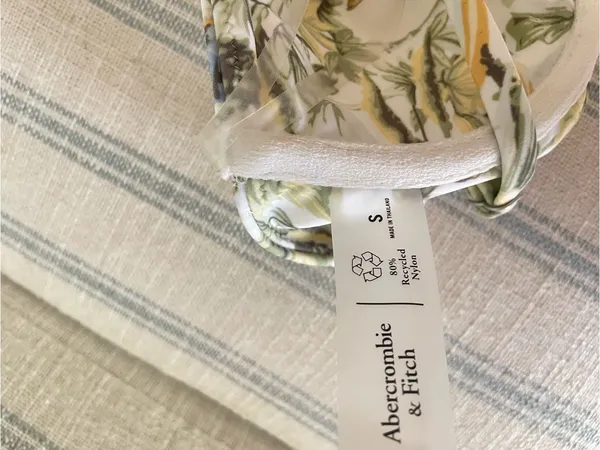 Abercrombie & Fitch Tropical Palm Print Asymmetrical One Shoulder Bikini Top - Image 5