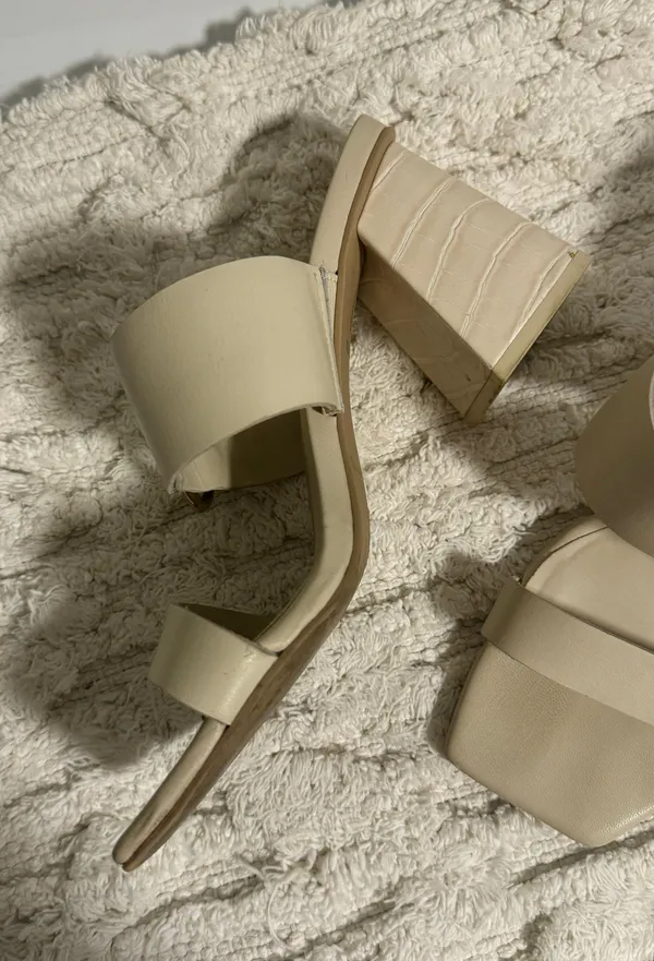 DV by Dolce Vita Heels - Image 2