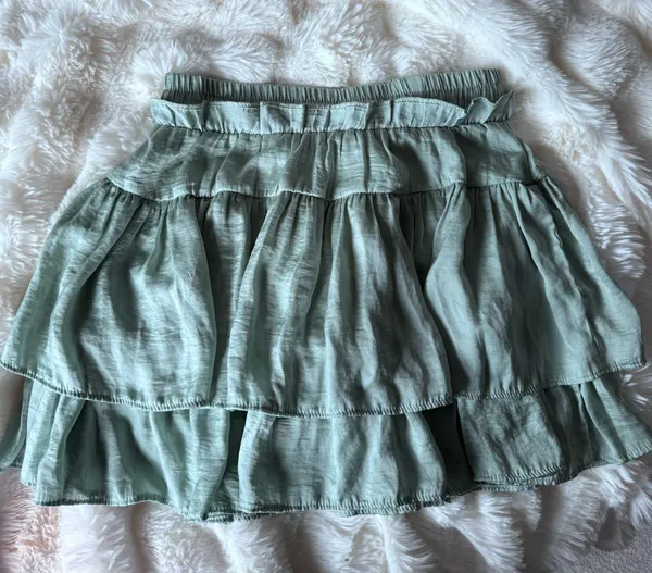 Dry Goods Ruffle Skirt Green Mini - Image 2
