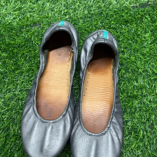 Tieks Flats Metallic Pewter Silver - Image 3