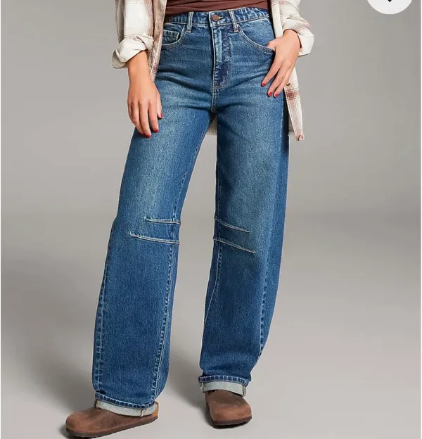 BKE Women’s barrel Jeans - Image 3