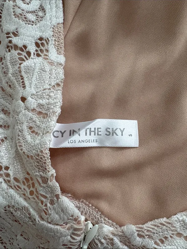Lucy in the Sky White Beige Lace Backless Mini Dress Small - Image 4