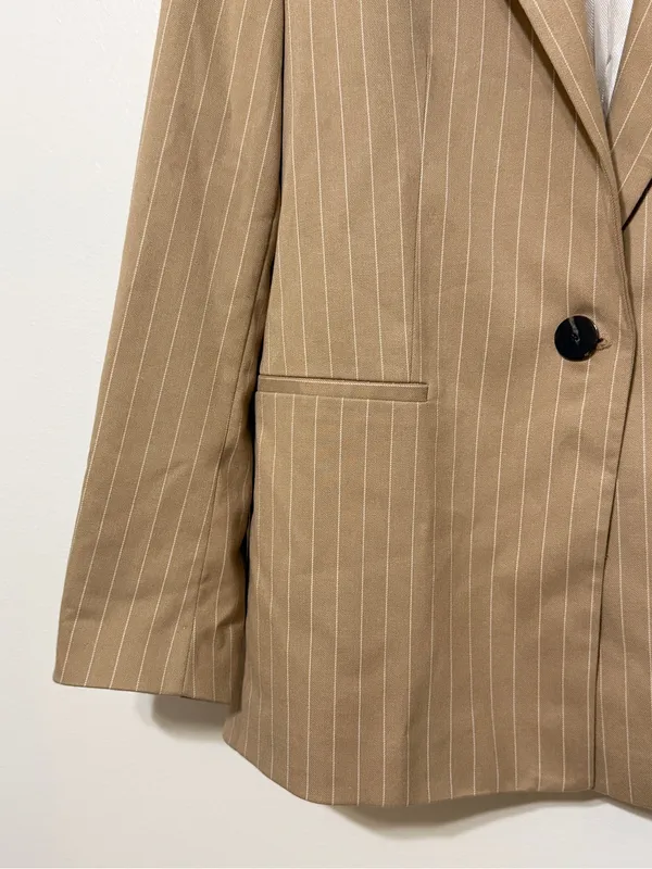 Zara Pinstripe Blazer Size Medium Women’s Tan Blogger Fav - Image 6