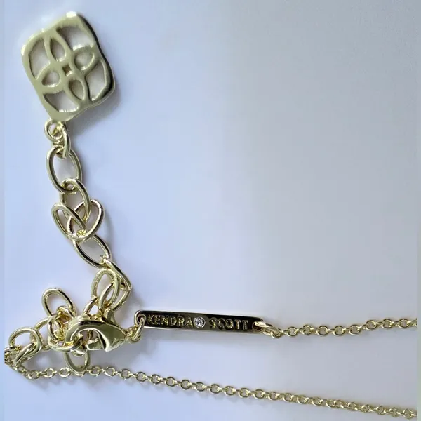 Kendra Scott Ari Heart Gold Pendant Necklace in Ivory Mother-of-Pearl - Image 3