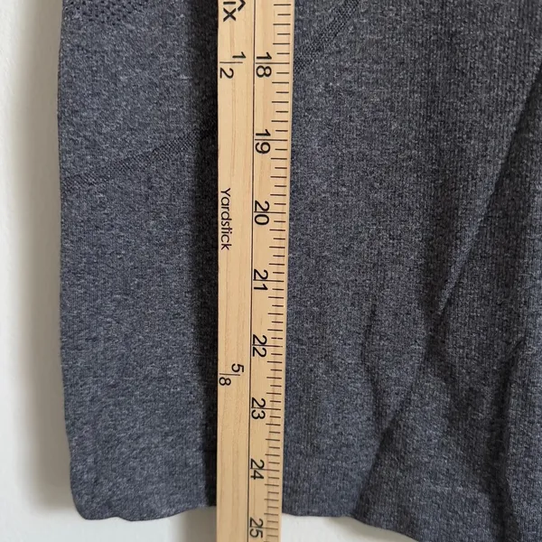 Lululemon Swiftly Tech Tank Top Gray Size 8 Racerback - Image 6