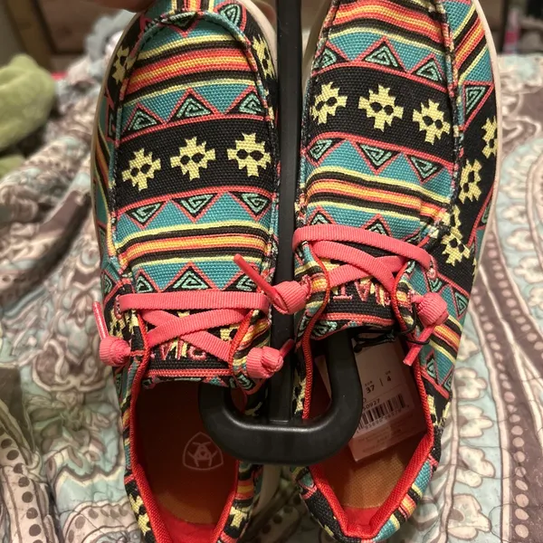 Ariat loafers size 6.5 - Image 2