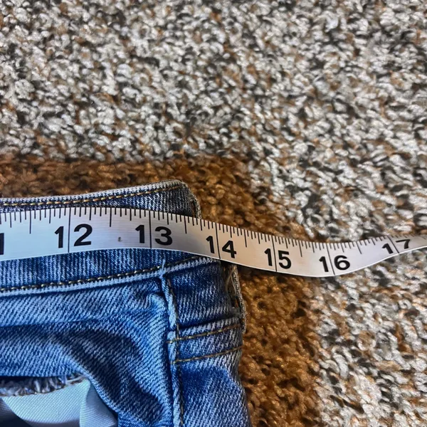 Willow + Root‎ Distressed Mom Jeans Ripped Knee Denim Button Fly Size 28 - Image 5