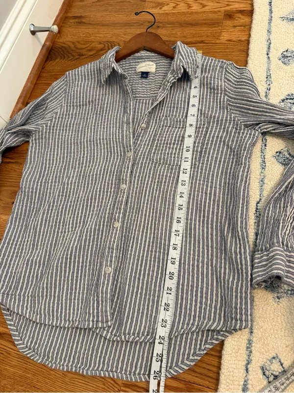 Universal Threads 100% Cotton Striped Collar Button Down Long Sleeve - Medium - Image 9