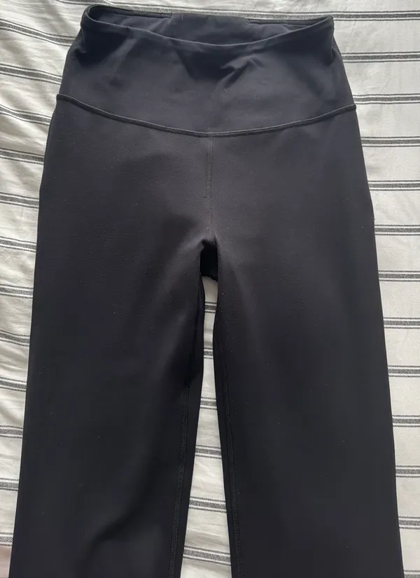 Align™ High-Rise Mini-Flare Pant Regular - Image 6