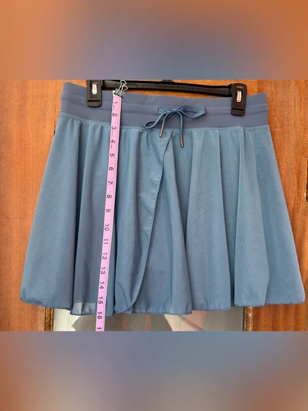 Halara High Waisted Drawstring Contrast Mesh 2 in 1 Flowy Provincial Blue Skort - Image 5