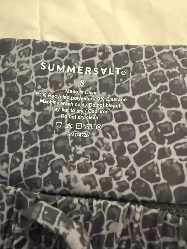 Summersalt On-The-Go Shorts - Image 4