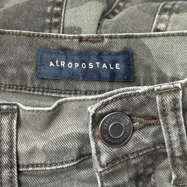 Aeropostale Aero Cheeky Short Size 00 Army Green Camouflage Short Mini Gorpcore Y2K Fray Hem - Image 5