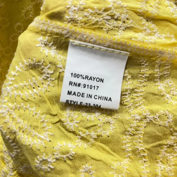 NWT yellow floral embroidered top size XL stretchy bottom hem bohemian‎ hippie - Image 11