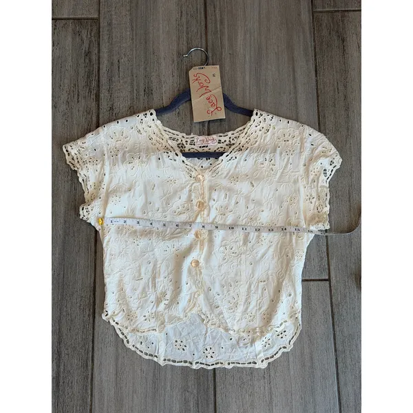 NEW NWT Lace Works Handmade Eyelet Lace Blouse Ivory Cropped Top Womens Small - Image 3