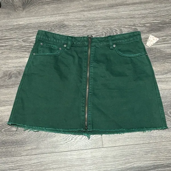 Free People We the Free Zip It Up Mini Jean Skirt Green Cotton size 31‎ *251 - Image 3