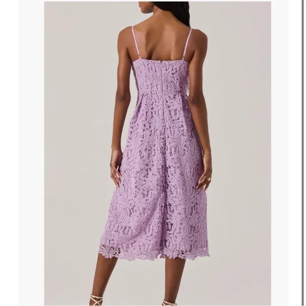 Astr Strapless Lilac Lace Dress size S - Image 2