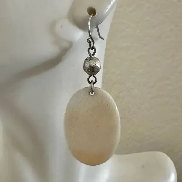 Mother of Pearl oval drop earrings - Image 6