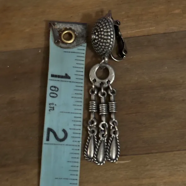 Vintage Silver Tone Clip On Dangle Earrings - Image 4