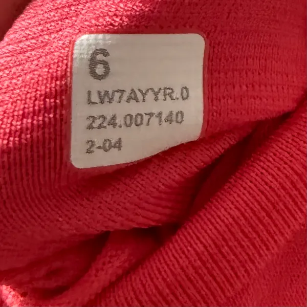 Lululemon pink hottie hot shorts 2.5” - Image 3