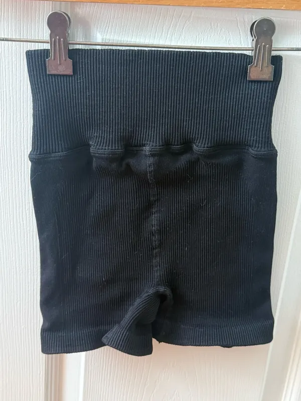 Free People Movement High Rise Ribbed Seamless Shorts in Black - Image 3