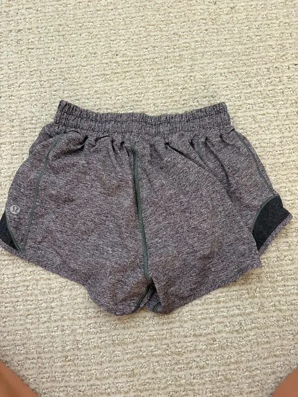 Grey Hotty Hot Lululemon 2.5" - Image 4