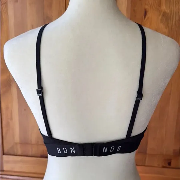 Bonds Black Wireless Bra with Paisley Detail size medium. - Image 3