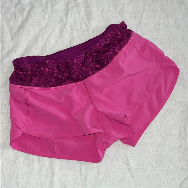 LULULEMON Womens Running Speed 2.5"‎ Pink Purple Short Sz 4 - Image 2