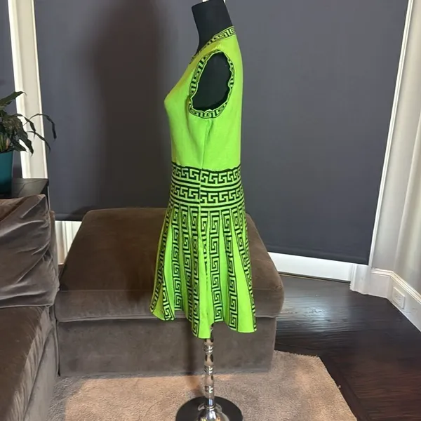 Women’s Casual Short Green Sleeveless Dress Flared Pleated Skirt Size L *READ - Image 6