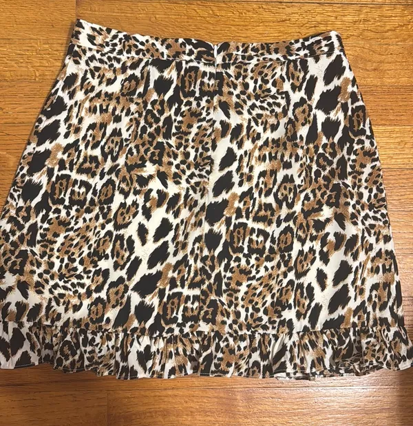Le lis Cheetah Print Ruffle Skirt - Image 2