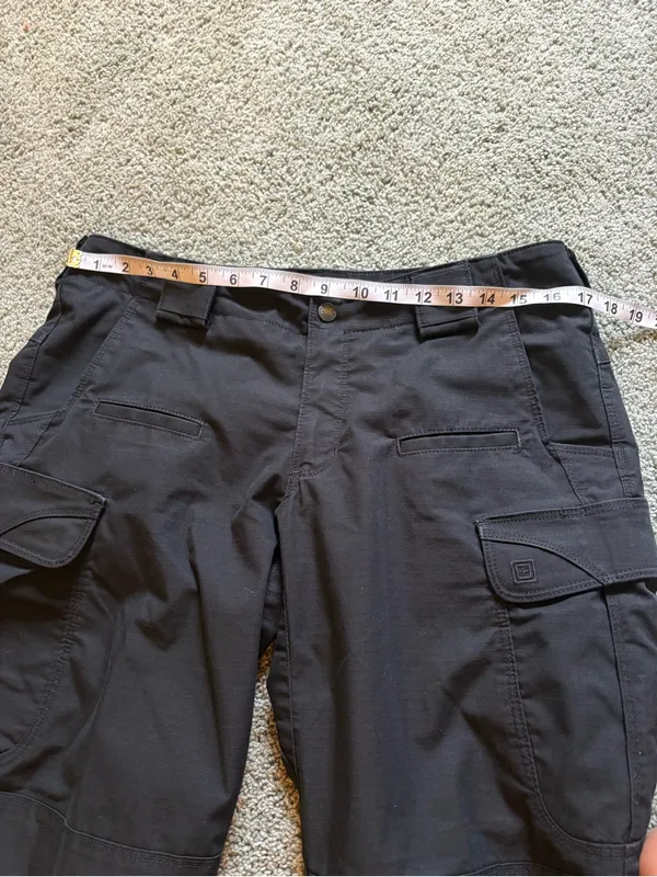 5.11 Tactical Black Utility Cargo Pants Womens Size 12 Workwear Outdoor Mid Rise - Image 2