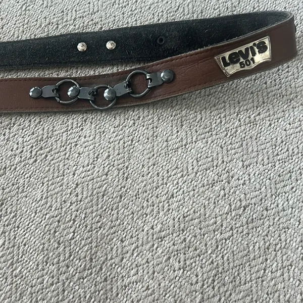Vintage 501 Levi's Brown Leather Belt with metal Accents - Image 9