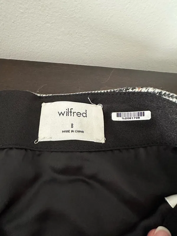 Aritzia Wilfred Wool Skirt Mini - Image 4