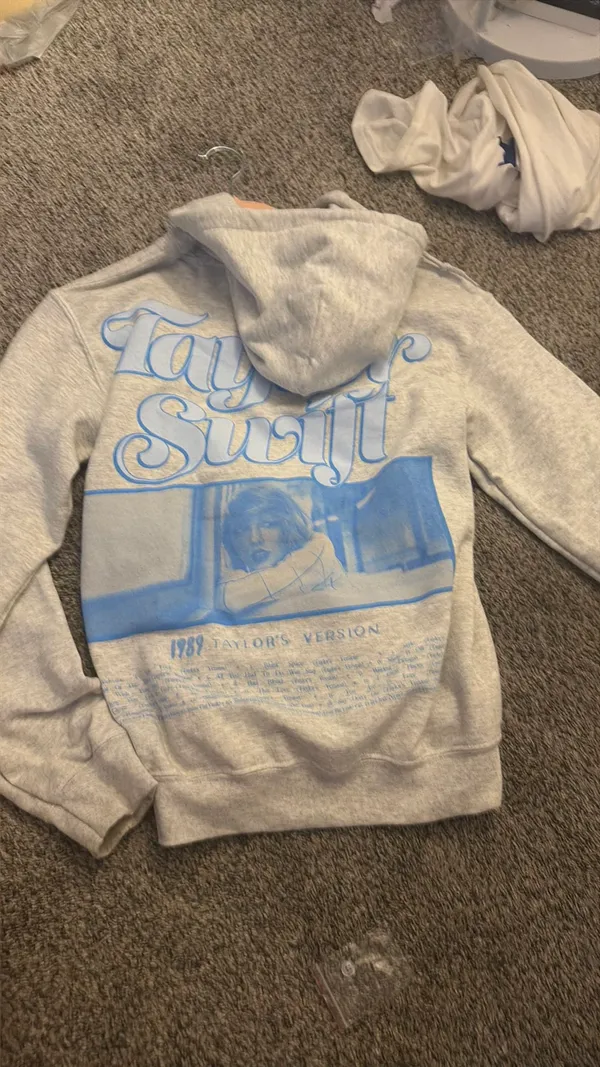 Taylor Swift 1989 Sweatshirt - Image 2