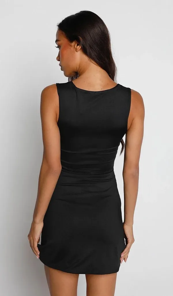Tiger Mist Black Simple Elegant Hugo Bodycon Flare Dress - Image 5