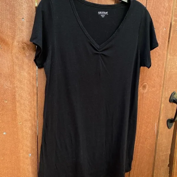 A Pea In The Pod Maternity Shirt - Image 3