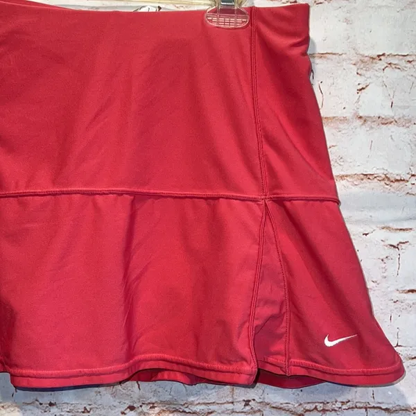Nike women’s pink tennis skirt skirt pleated medium built in shorts stretch - Image 2
