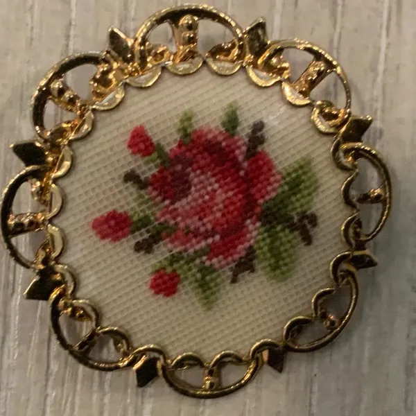 Vintage Victorian Brooch - Image 3
