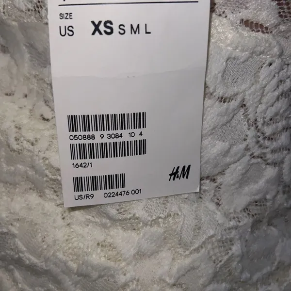✨ H&M, Divided White Peplum Top✨ - Image 7