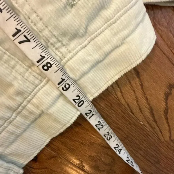 Levi’s mint corduroy Sherpa bomber jacket smwll - Image 7